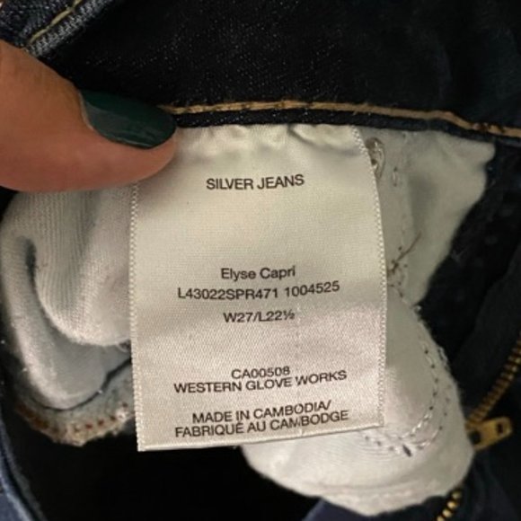 Silver Jeans Co Elyse Cropped Jeans - Picture 3 of 3